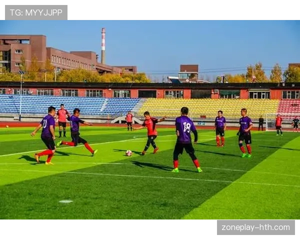 阿尔卡塞尔独特射门再显神威，球队状态持续攀升